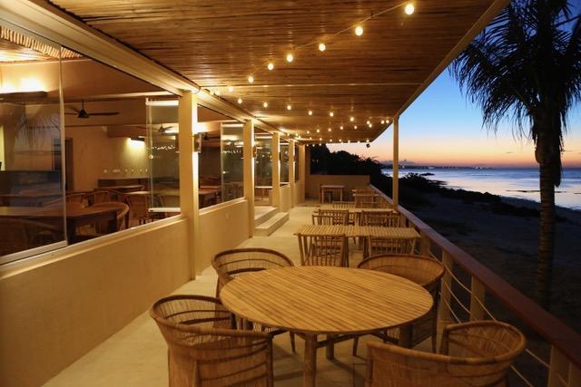 Kirimizi Hotel & Restaurante ペンバ エクステリア 写真